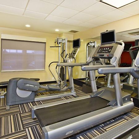 Towneplace Suites Republic Airport Long Island Farmingdale Eksteriør bilde